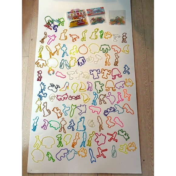 100 + Pcs Assorted Silicone Shaped Bandz Animal & Object Designs Kids Party Favo - Picture 1 of 10